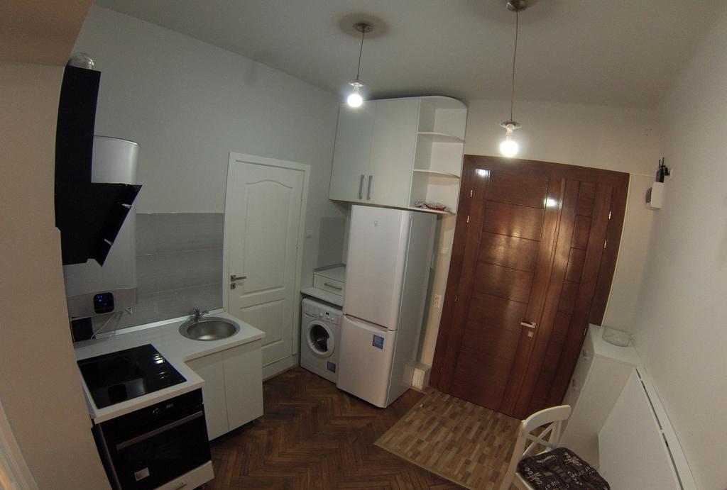 Chic Studio Brasov Apartment Bagian luar foto